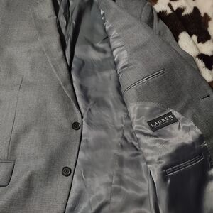 46R LAUREN by Ralph Lauren Sport Coat. Gray.